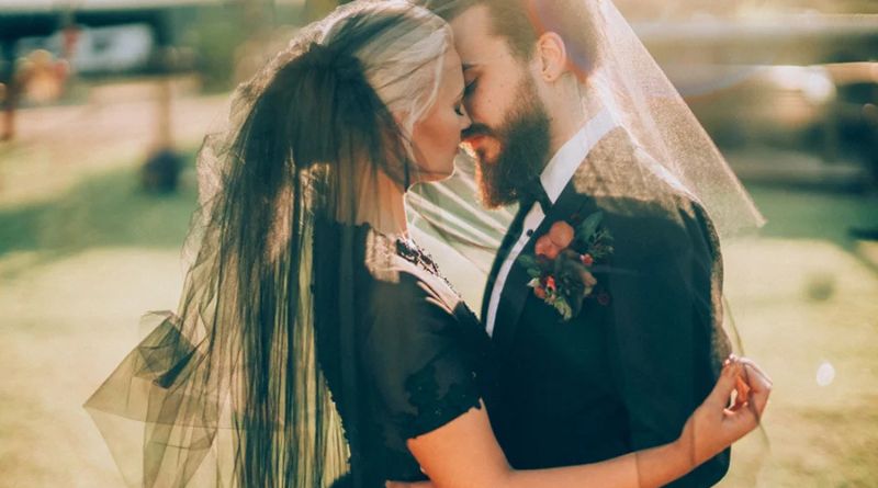 Gothic or Dark Elegance Weddings: A Bold and Unique Way to Celebrate Love